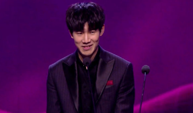 是理解背后 是理解背后